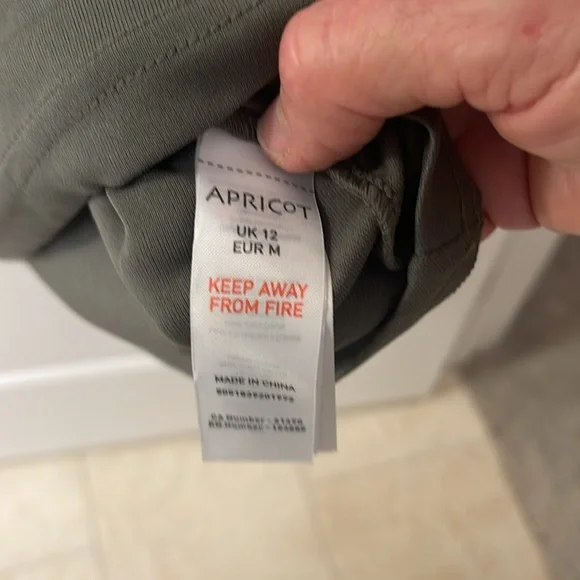 APRICOT UK Sundress/NWT/Midi Dress/Tropical print - Picture 12 of 12